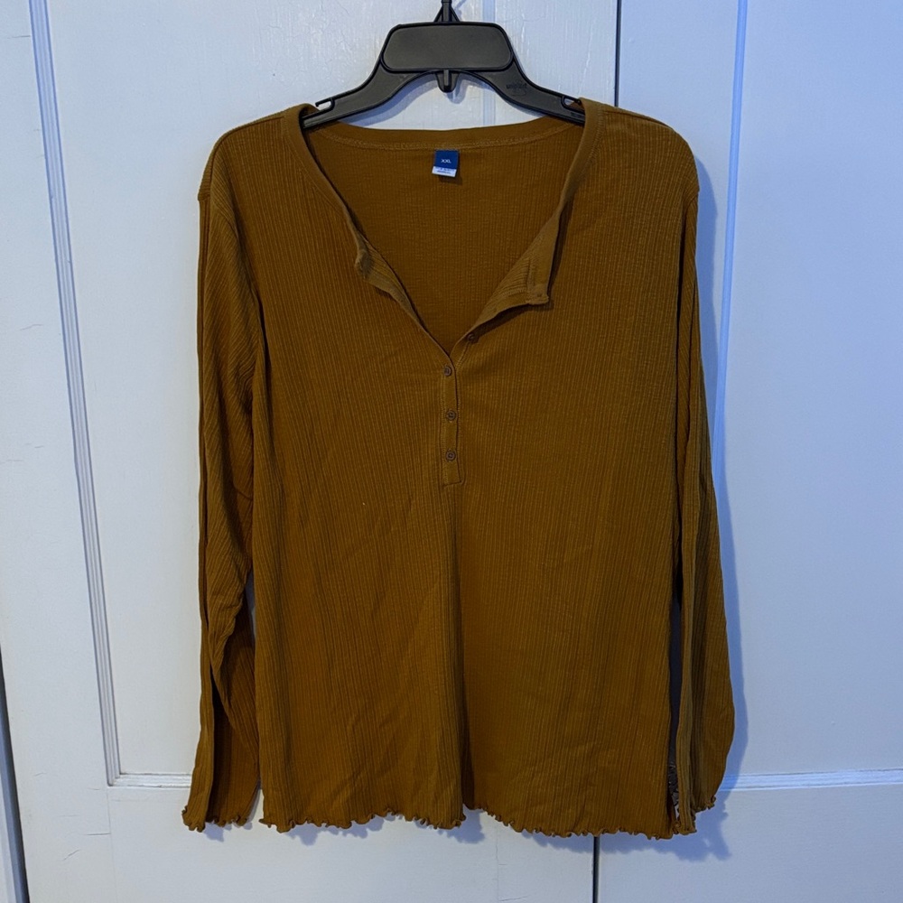 Old Navy Women's Tan Button-Down Shirt